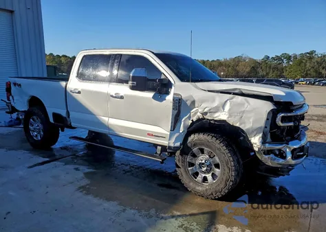 2024 Ford F250 Super Duty z USA, uszkodzony, nr VIN 1FT8W2BM8REE59953